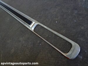 1977 Ford F150 pickup bed molding