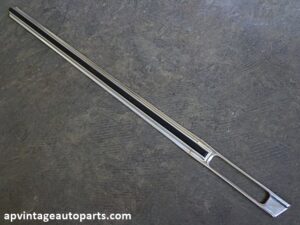 1977 Ford F150 XLT Ranger racetrack molding trim