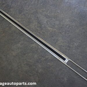 1977 Ford F150 XLT Ranger racetrack molding trim