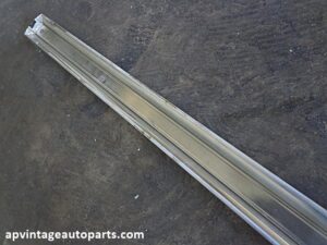 1977 1979 Ford F-150 Ranger XLT bed molding