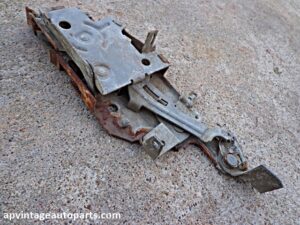 1966 Chevrolet Caprice door latch