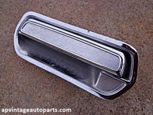 1972 Ford Torino station wagon tailgate parts