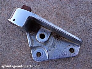 1969 Ford Country Squire tailgate hinge