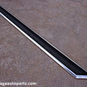 1976 Ford Gran Torino Elite trim molding