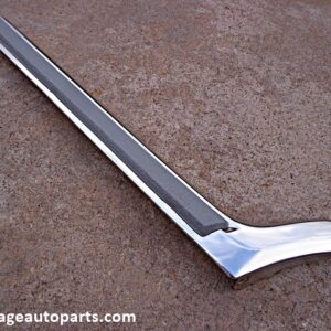 1977 Mercury Cougar fender trim