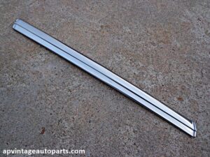 1968 Ford Country Sedan Squire door window molding