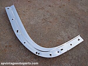 1973 Ford Thunderbird quarter window trim