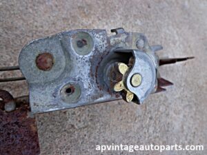 1961 Ford Thunderbird door latch