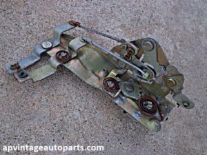 1964 Ford Custom 500 door latch