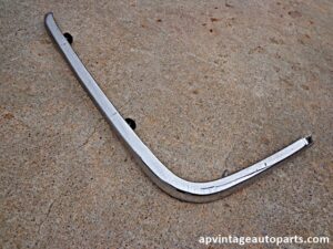 1970 Ford LTD fender trim