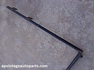 1963 Monterey Breezeway rear center window frame