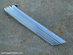 1963 1964 Ford Fairlane sail panel molding