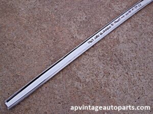1965 Chevrolet El Camino windshield molding