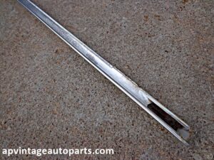 1968 Ford Caountry Sedan wagon door trim