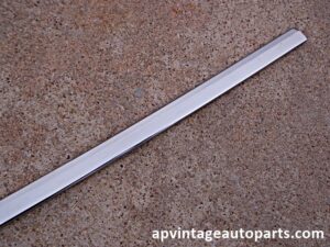 Ford Country Squire windshield molding