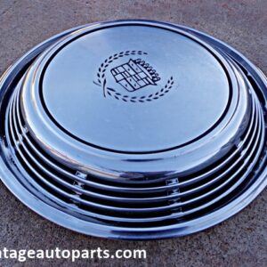 1972 Cadillac Eldorado wheel hubcap