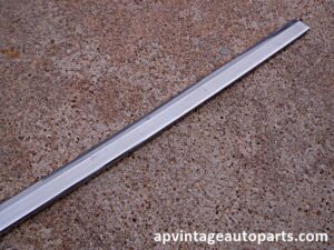 1974 Lincoln Town Car windshield molding