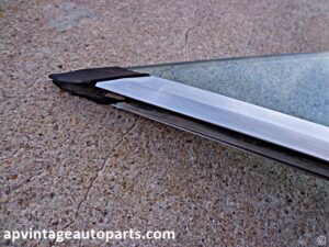 1975 1976 Lincoln glass vent window tinted