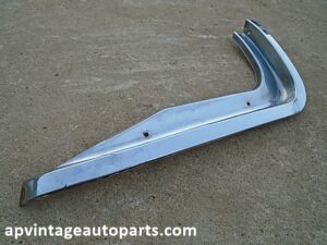 1962 Lincoln Continental front bumper outline molding