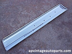 1964 FORD GALAXIE 500 trim molding