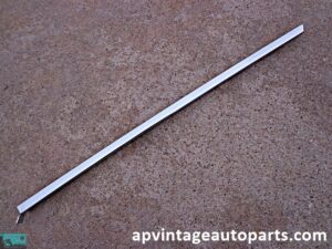 1968 Cadillac Deville c post drip rail molding