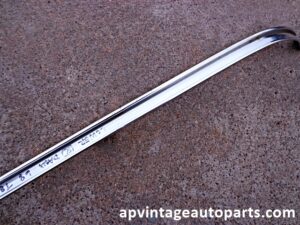 1968 Ford Thunderbird dash molding