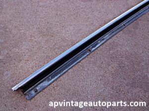 1963 Ford Country Squire tailgate trim molding