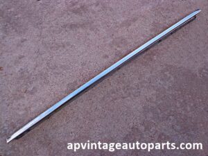 1963 Ford Country Squire tailgate trim