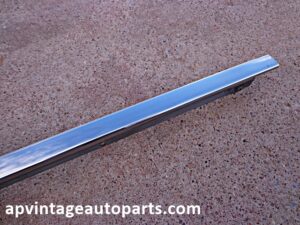 1963 Ford Country Squire tailgate window