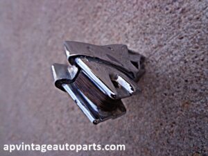 1965 Vista Cruiser Chevelle Malibu wagon roof luggage rack parts