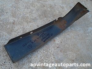 1968 GM rear seat side trim molding