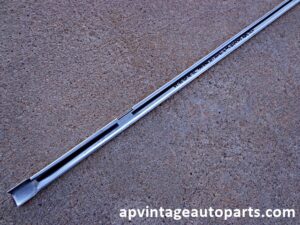 1970 Ford Galaxie deck lid molding