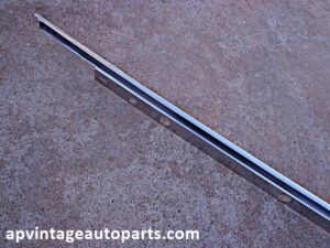 1973 Chevrolet Impala Custom 2 dr hardtop drip rail
