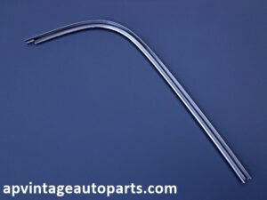 1958 Chevrolet sedan windshield upper reveal molding