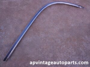 1958 Chevrolet Pontiac sedan front windshield molding