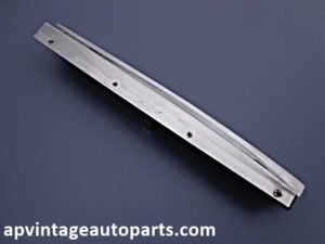 1958 1960 Ford Thunderbird A-post molding