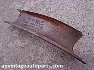 1962 Ford Country Squire quarter window