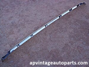 1968 Ford Country Squire tailgate window molding