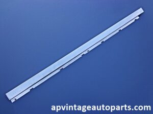 1968 Ford Thunderbird drip rail molding