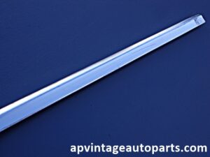 1974 Mercury Cougar rear window molding