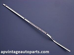 1960 Oldsmobile 88 LH upper dash molding