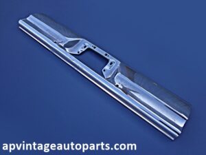 1965 Chevrolet Impala rear bumper center