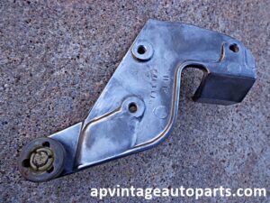 1968 Cadillac door window glass stop