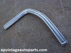 1969 Chevrolet wagon tail light molding