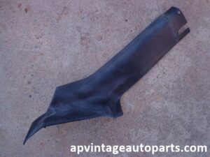 1973 Maverick package tray molding
