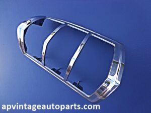 1975 Ford LTD tail light