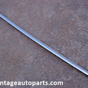 1958 Ford Fairlane rear door molding