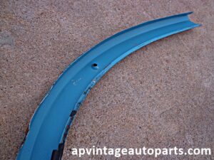 1959 Ford windshield molding