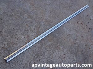 1964 Ford Falcon wagon LH quarter front molding