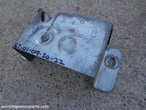 1967 Colony Park Country Squire wagon cargo storage latch